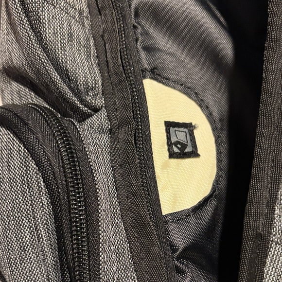 OGIO Charcoal Striped Men's Backpack - Picture 7 of 12